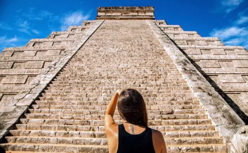 chichen-itza-deluxe-tour-e1686010685723